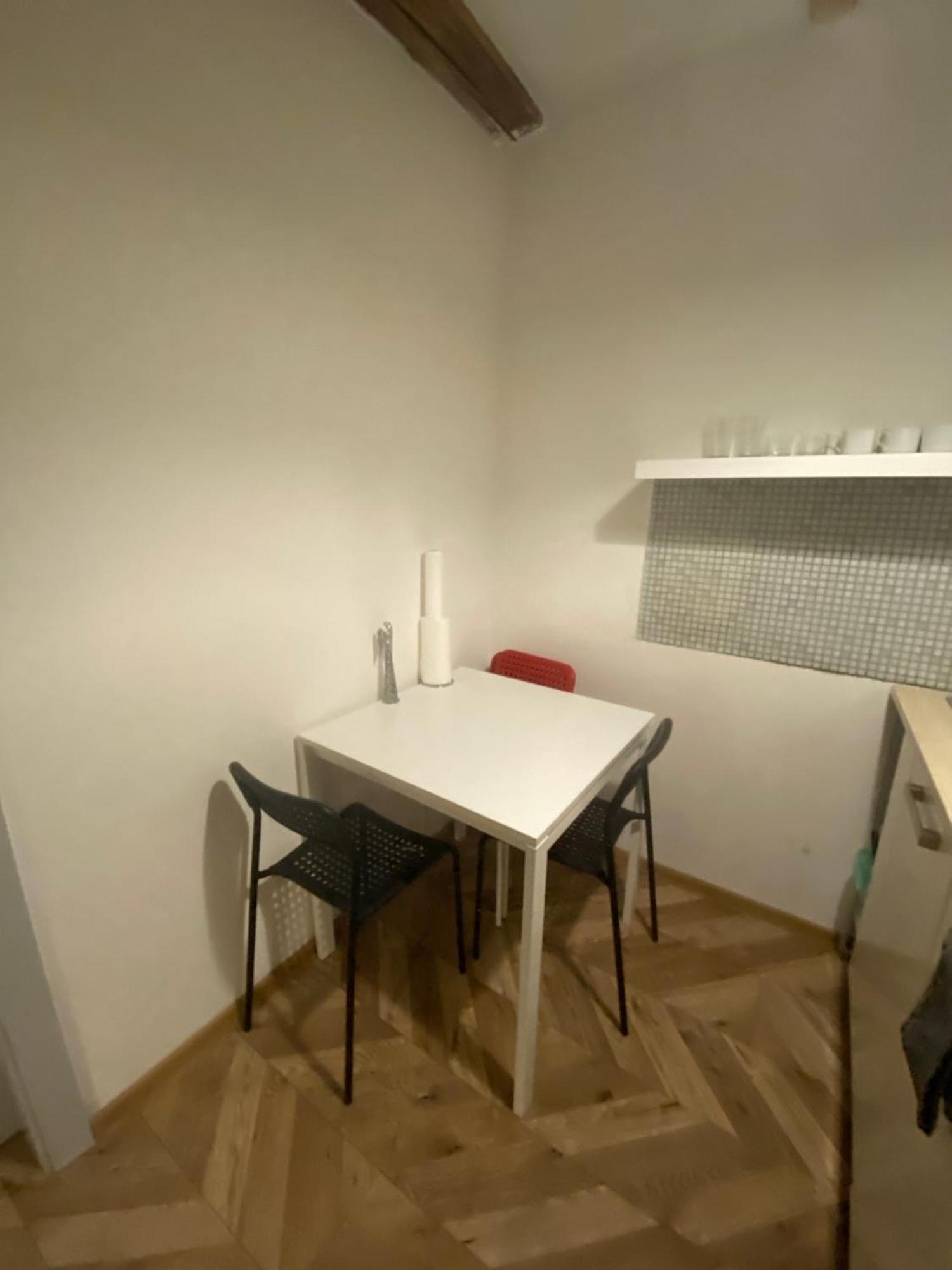 Historical Apartments V18 科希策 外观 照片